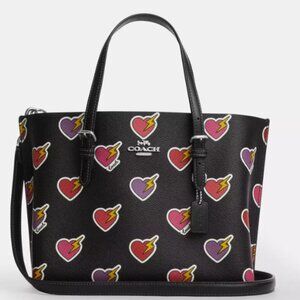 Coach Mollie Tote Bag 25 In Signature Canvas With Heart Bolt Print New! $378
